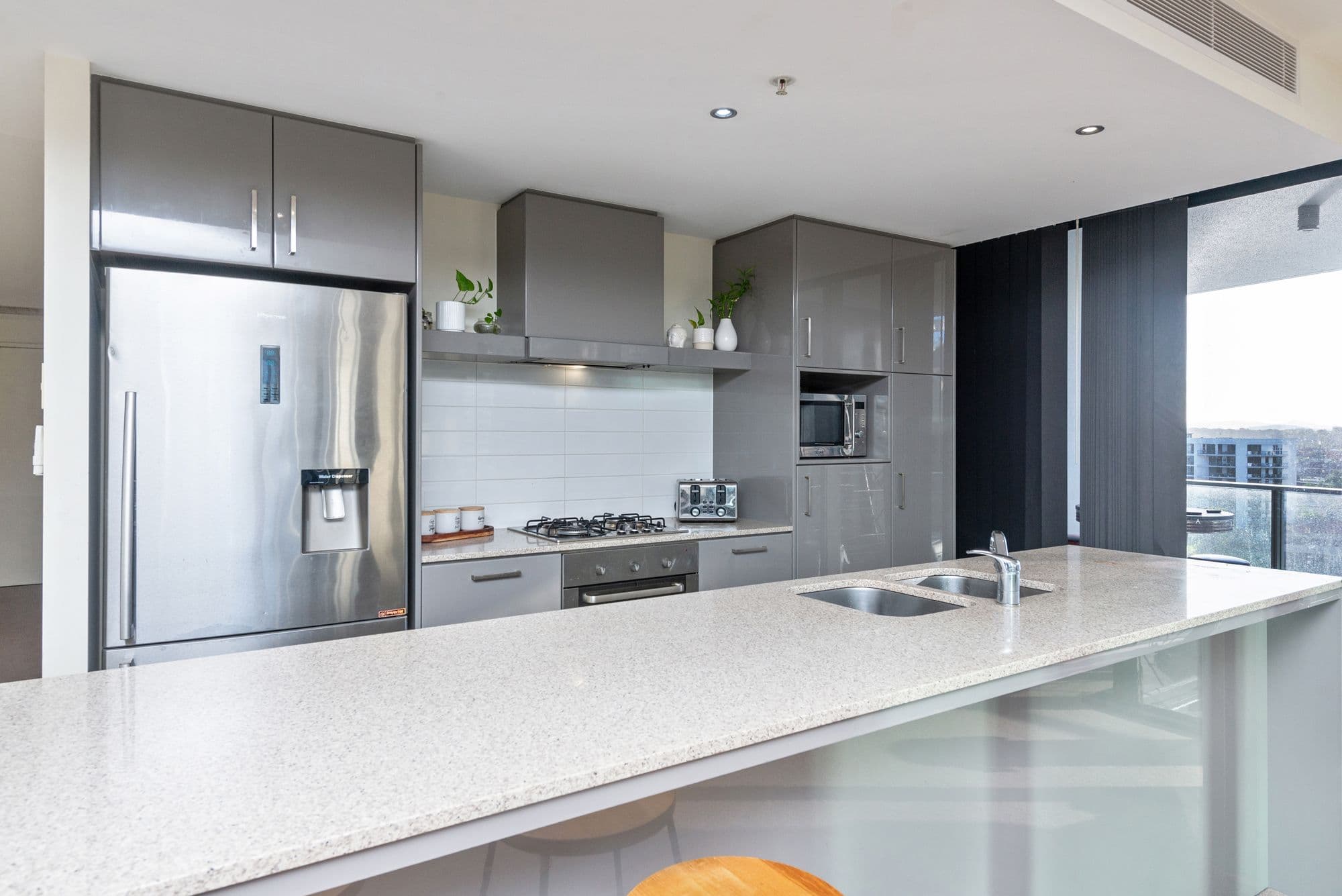 4 Wahroonga Place, Surfers Paradise QLD 4217, Surfers Paradise - Image 1