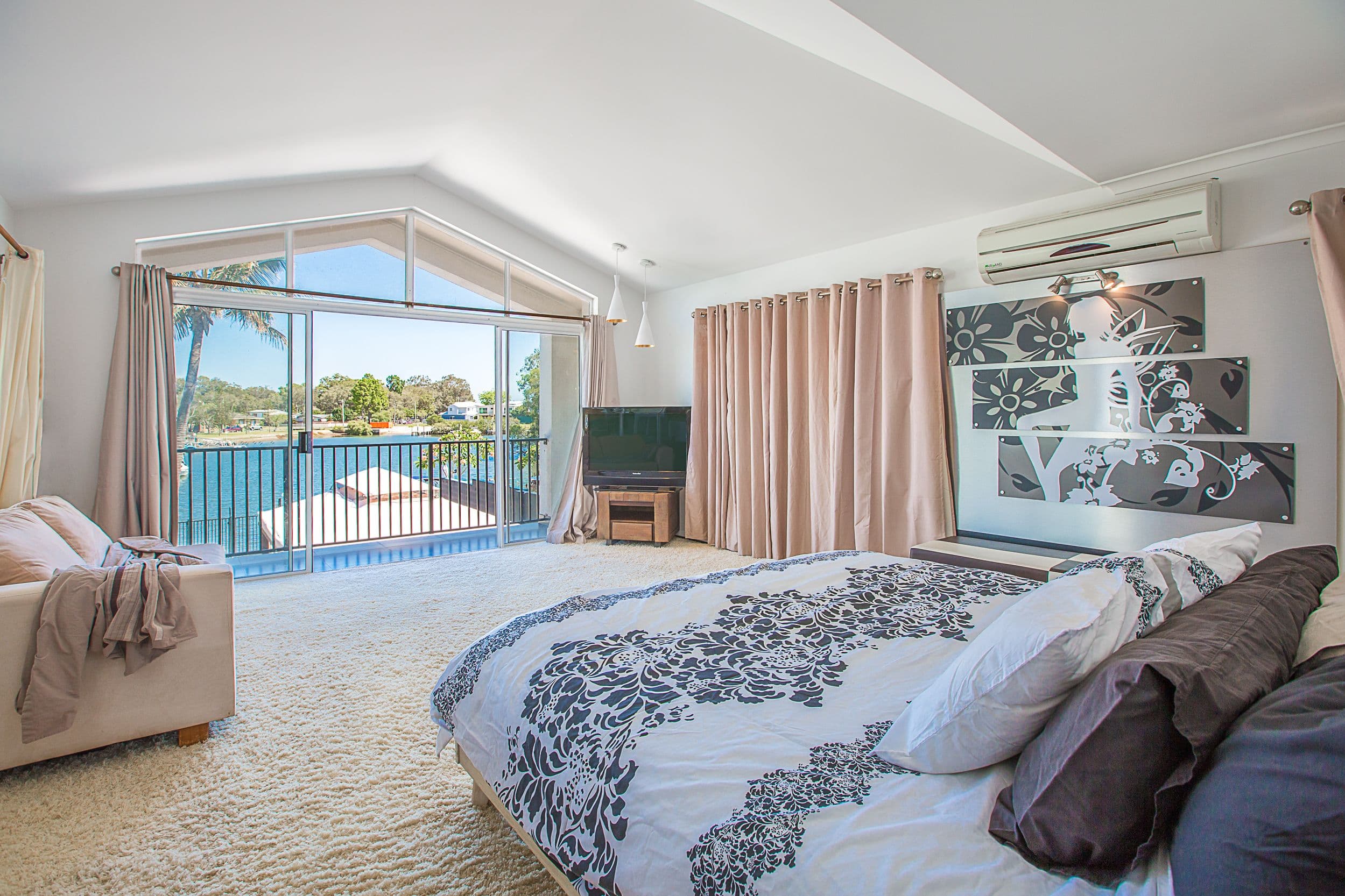 17 Margaroola Avenue, Biggera Waters QLD 4216, Biggera Waters - Image 1