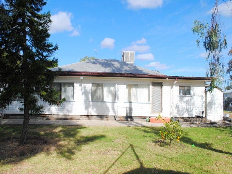 21 Tycannah Street, Moree NSW 2400, Moree - Image 1