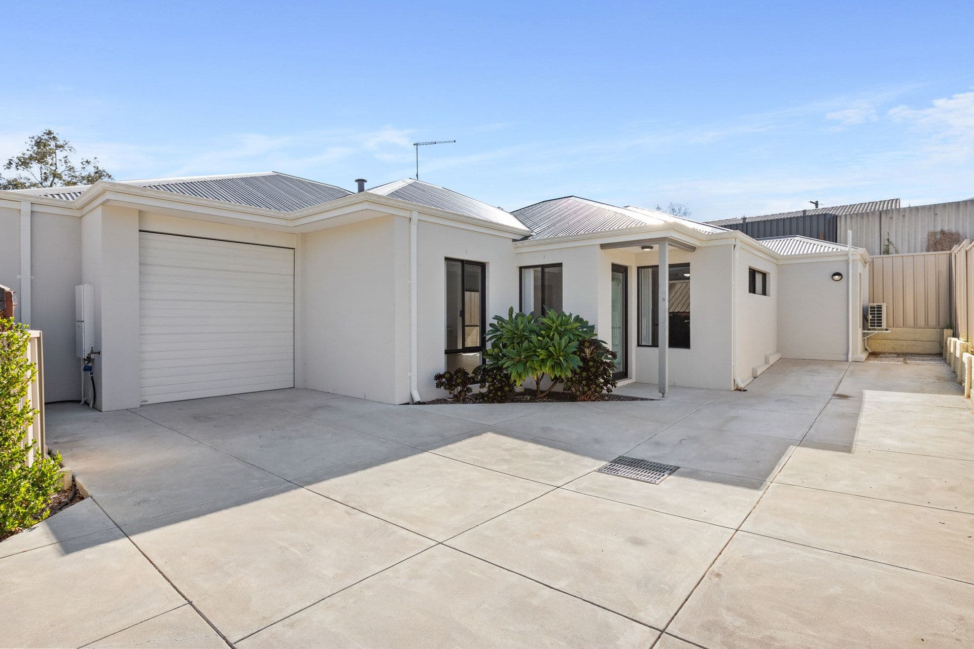 168A Phoenix Road, Hamilton Hill WA 6163, Hamilton Hill - Image 1