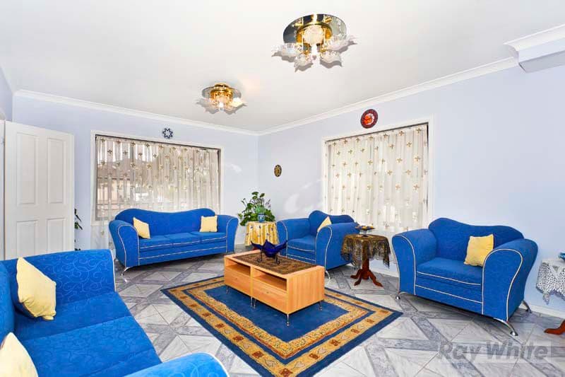 4 Warfield Place, CECIL HILLS NSW 2171, Cecil Hills - Image 1