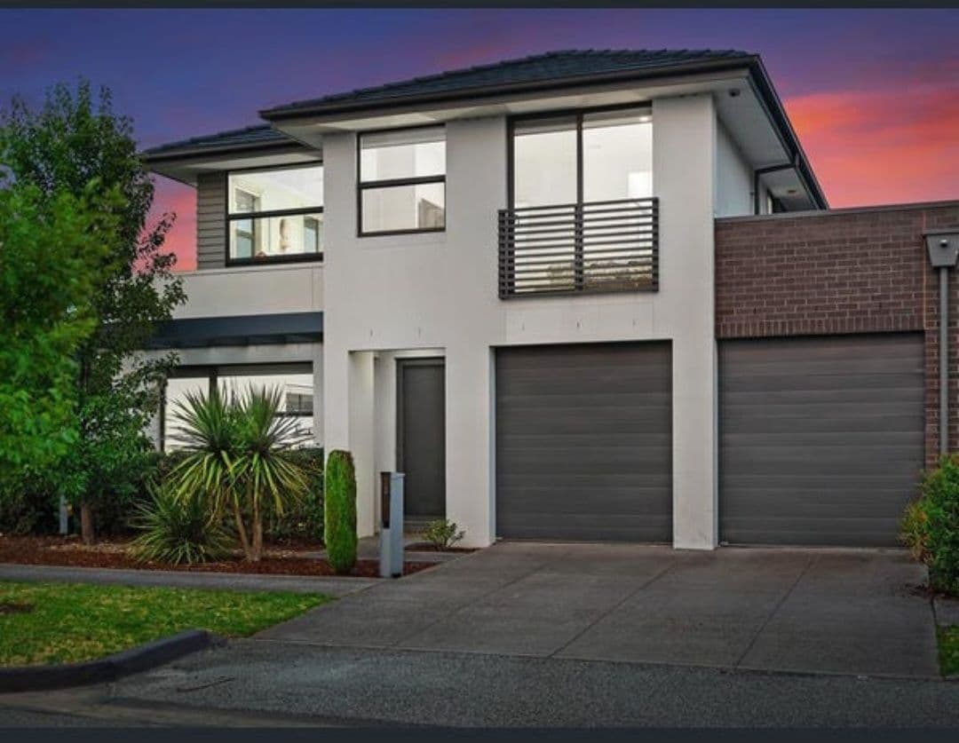 16 Queensberry Circuit, Mulgrave VIC 3170, Mulgrave - Image 1