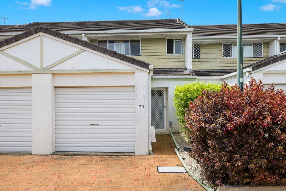 14 Kensington Place, Birkdale QLD 4159, Birkdale - Image 1