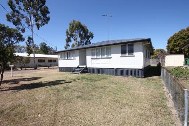 10 Buckland Street, BILOELA QLD 4715, Biloela - Image 1