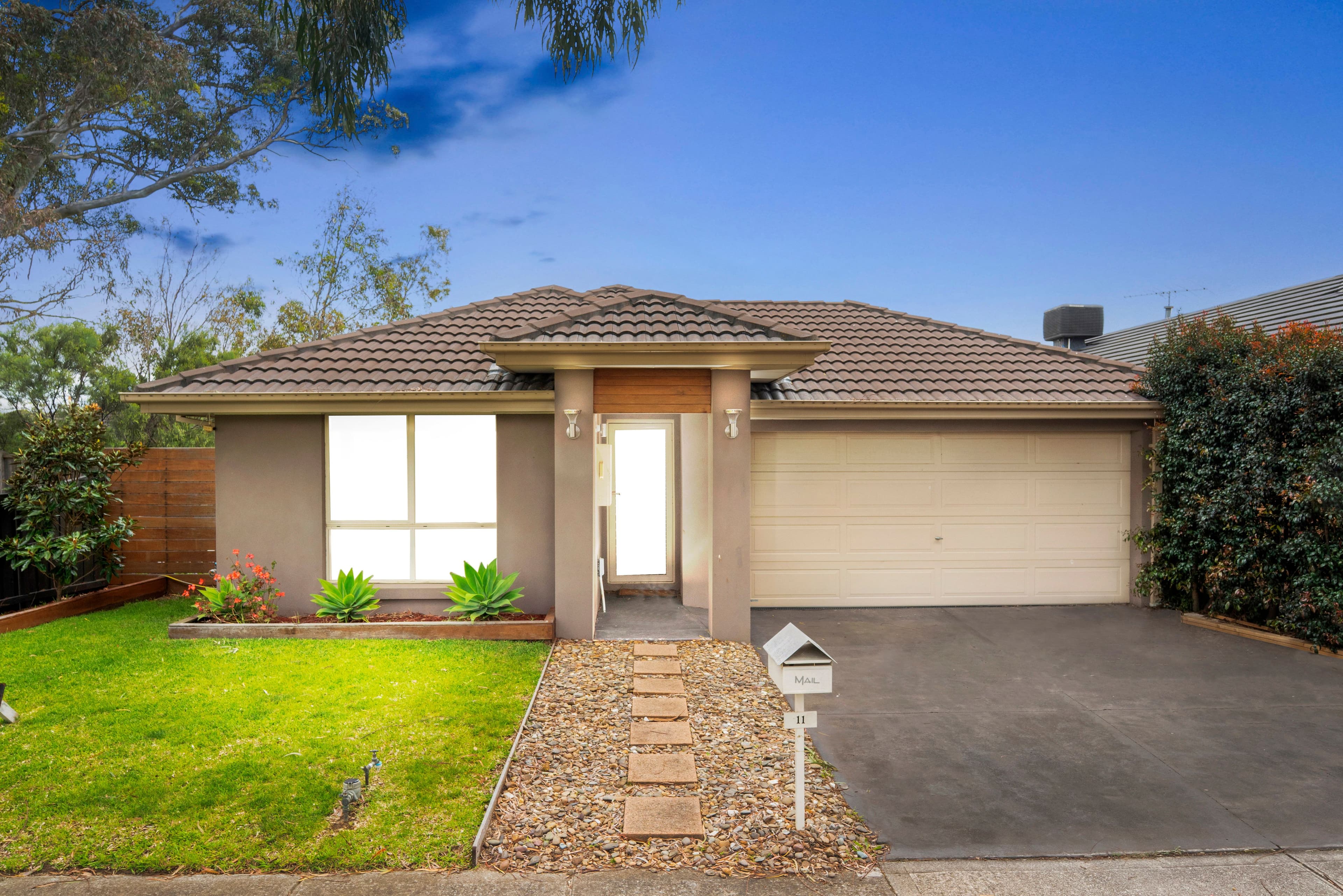 11 Gunghalin Drive, Doreen VIC 3754, Doreen - Image 1