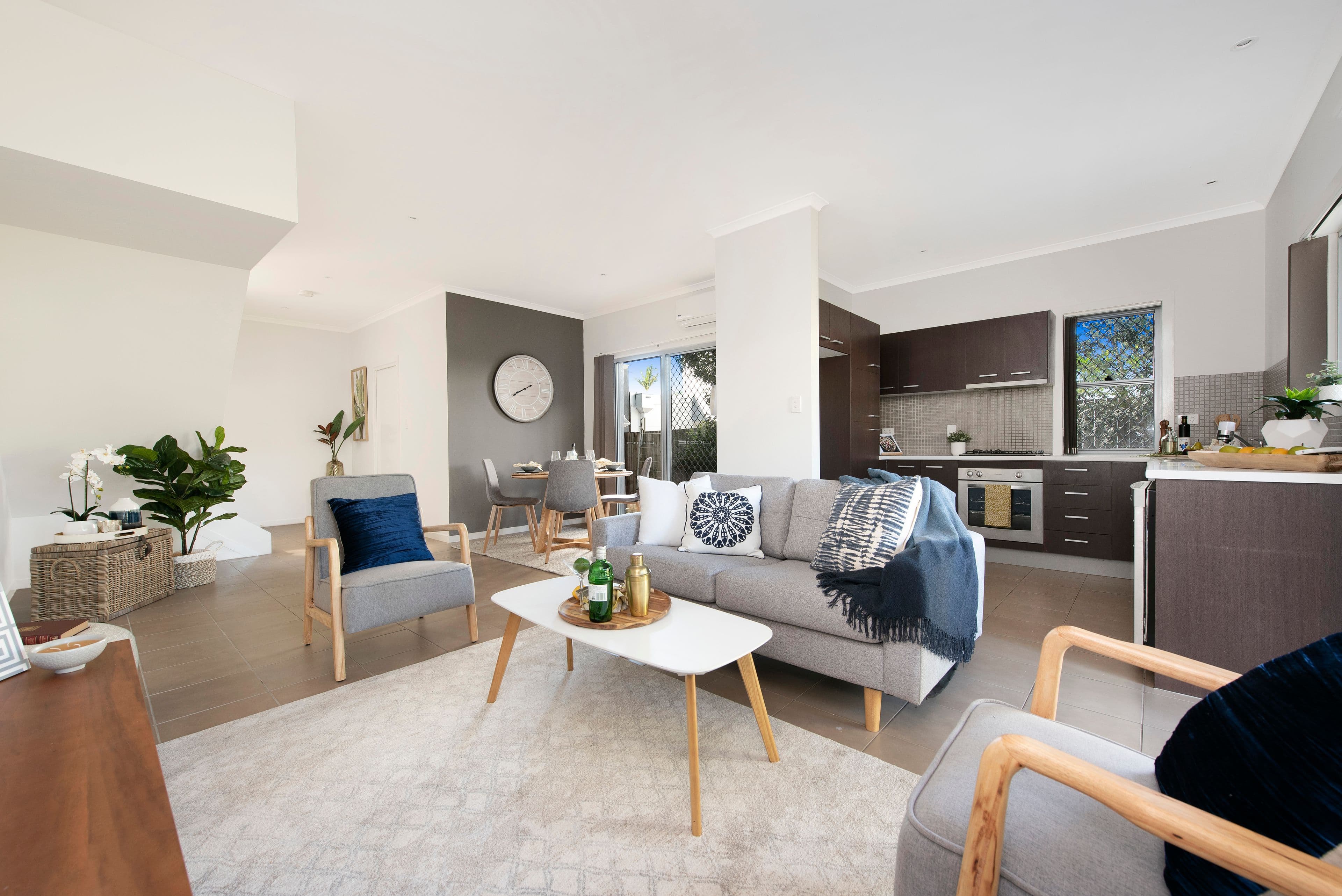 15 Mons Road, Carina Heights QLD 4152, Carina Heights - Image 1