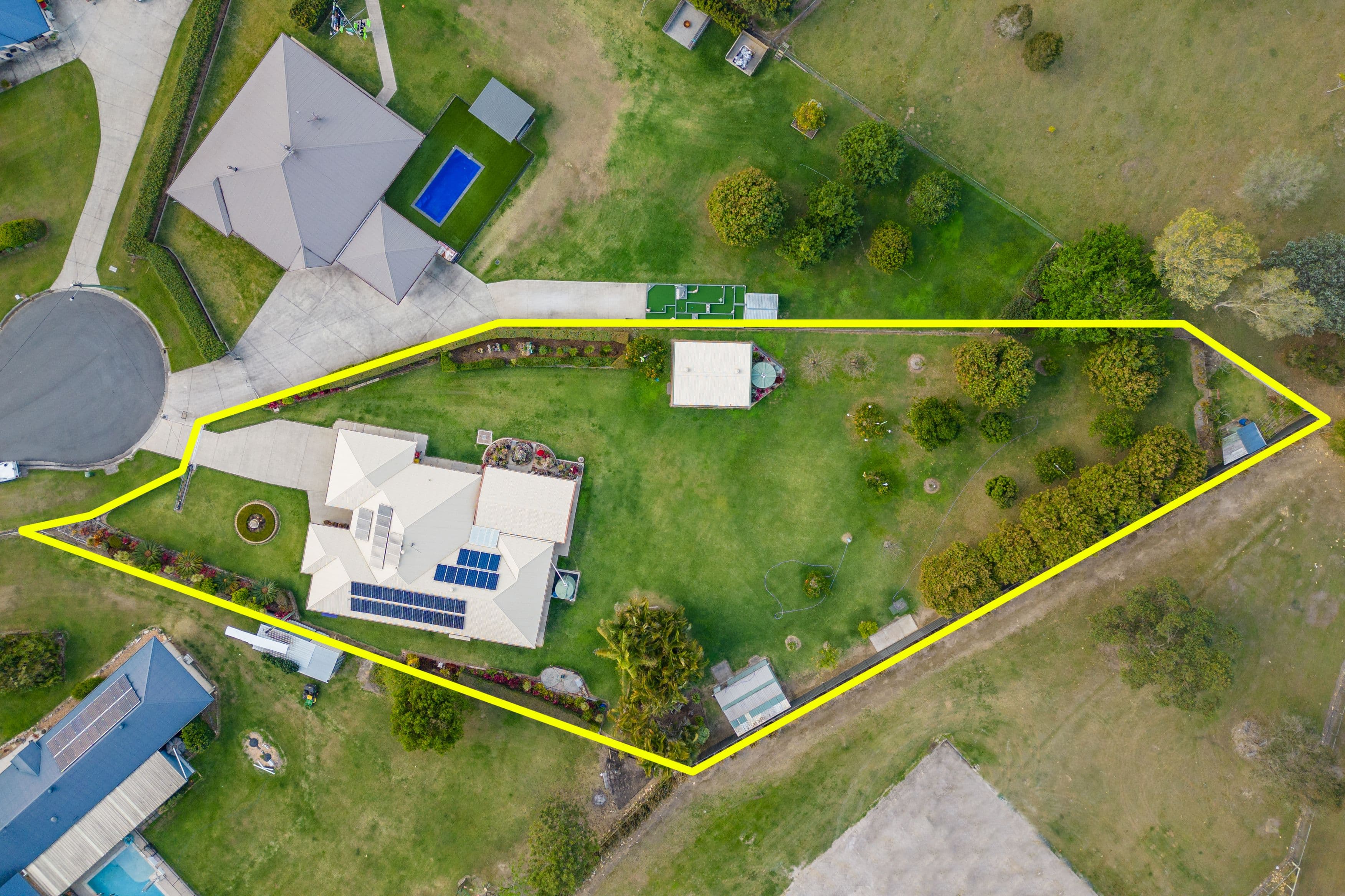 6 Chatswood Court, Wamuran QLD 4512, Wamuran - Image 1