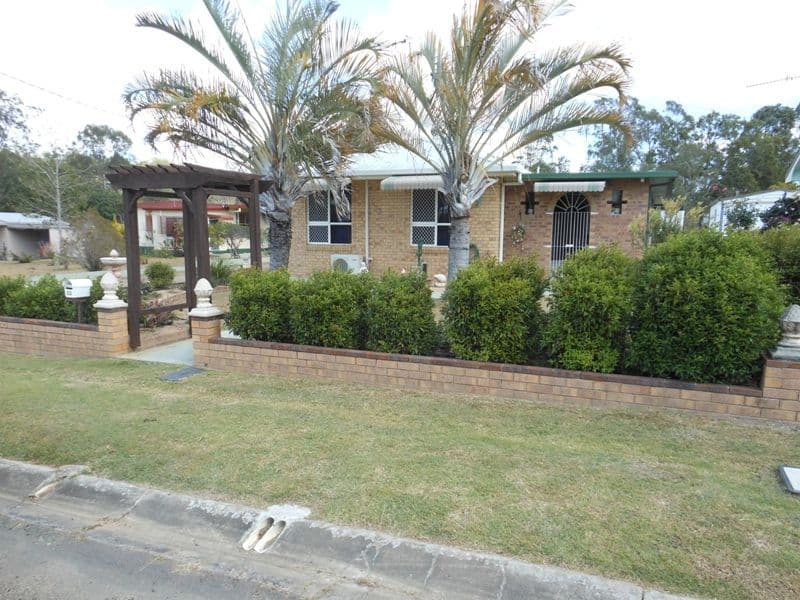 33 High School Road, GIN GIN QLD 4671, Gin Gin - Image 1