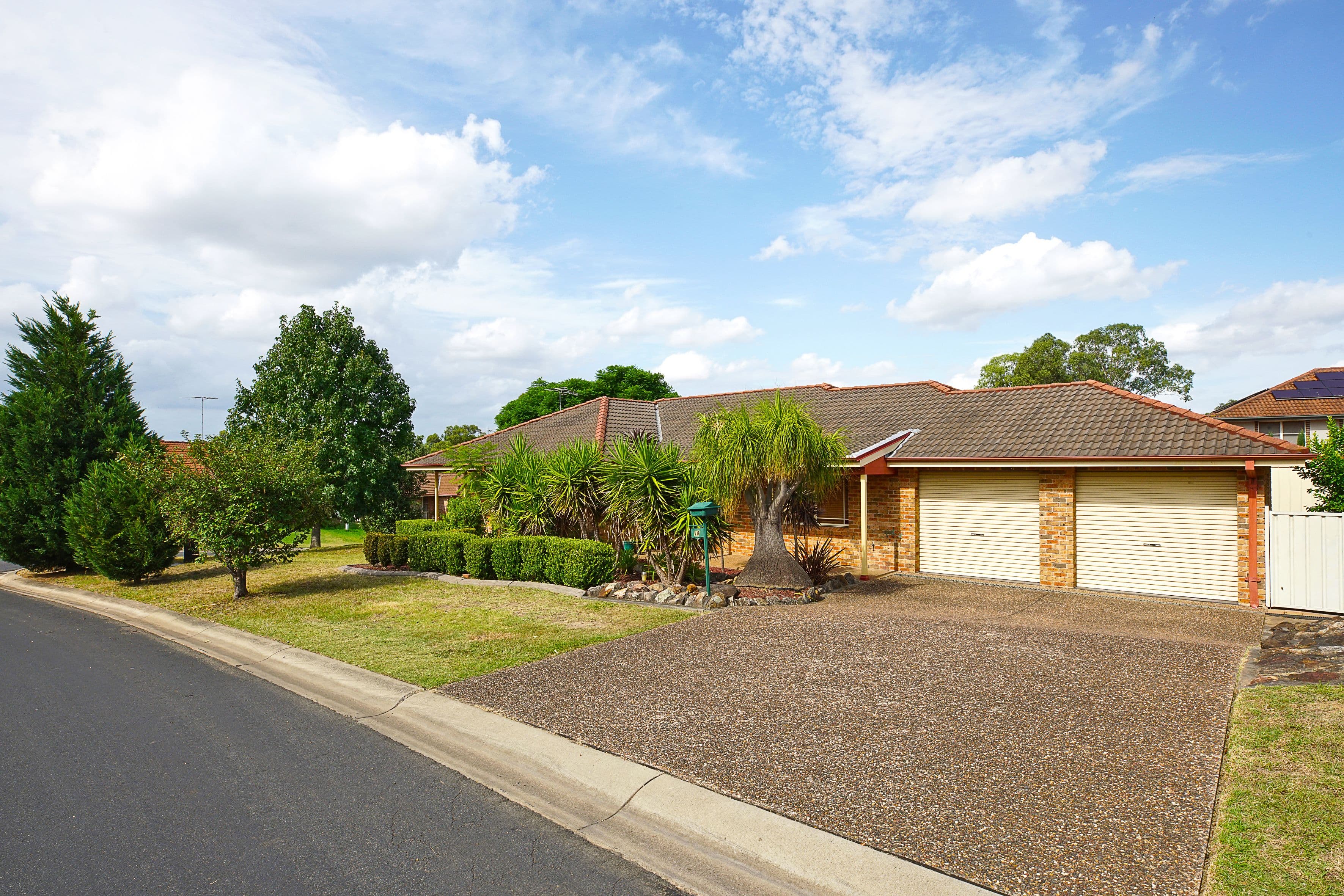 18 Bluebell Close, Glenmore Park - Image 1