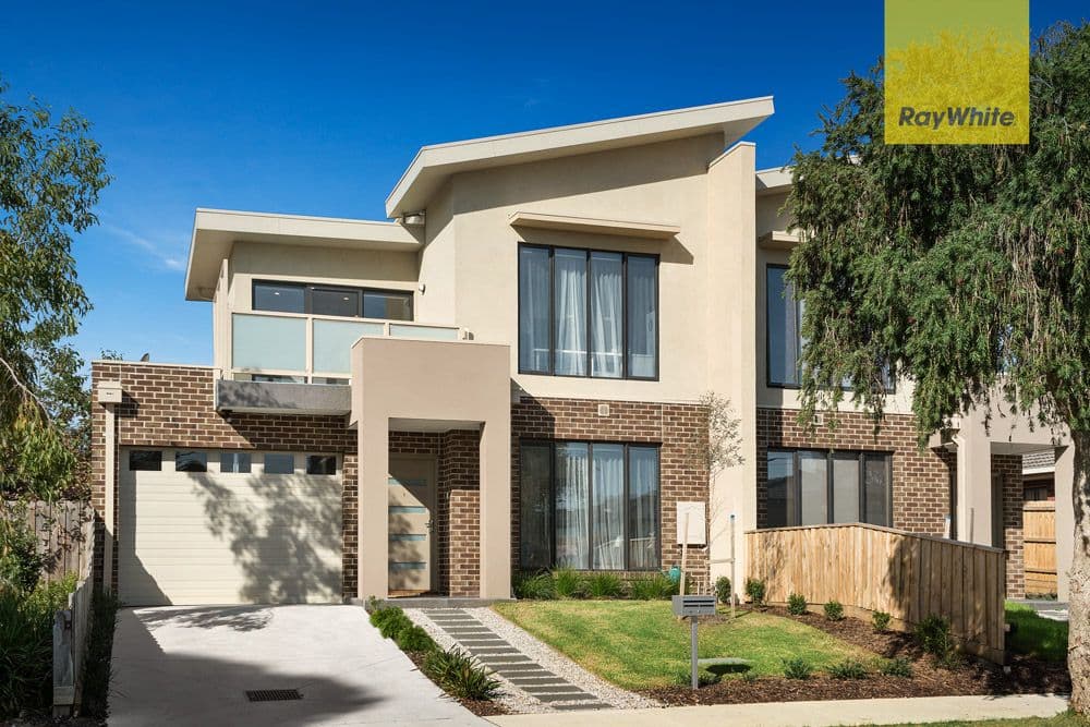 15 Stamford Crescent, Rowville VIC 3178, Rowville - Image 1