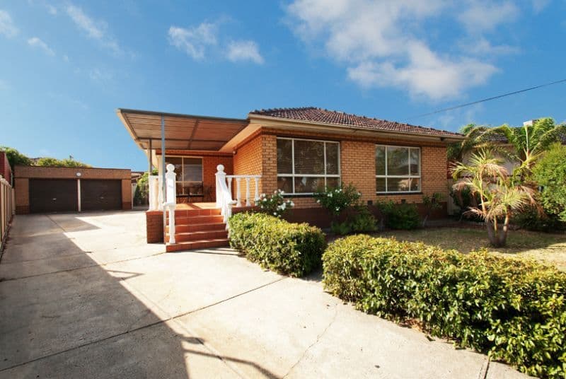 4 Edgewood Close, THOMASTOWN VIC 3074, Thomastown - Image 1