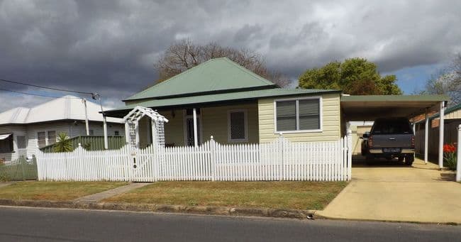 21 Bourke Street, SINGLETON NSW 2330, Singleton - Image 1