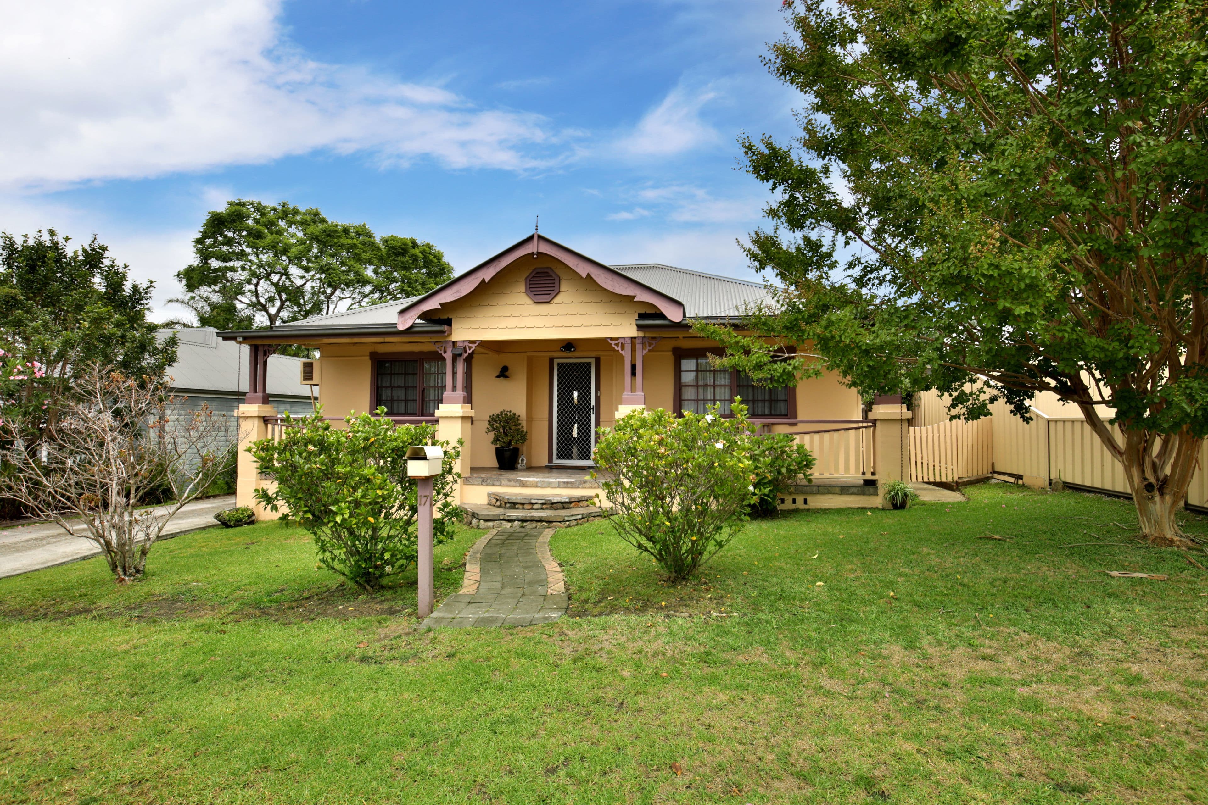17 Karowa Street, Bomaderry - Image 1