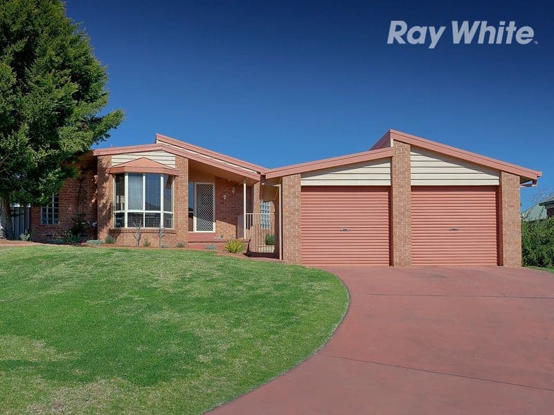 7 Highgrove Place, WEST ALBURY NSW 2640, West Albury - Image 1
