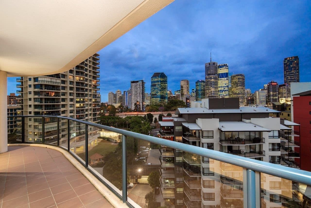 8 Goodwin Street, KANGAROO POINT QLD 4169, Kangaroo Point - Image 1