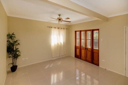 30 Bernays Road, WYNNUM WEST QLD 4178, Wynnum West - Image 1