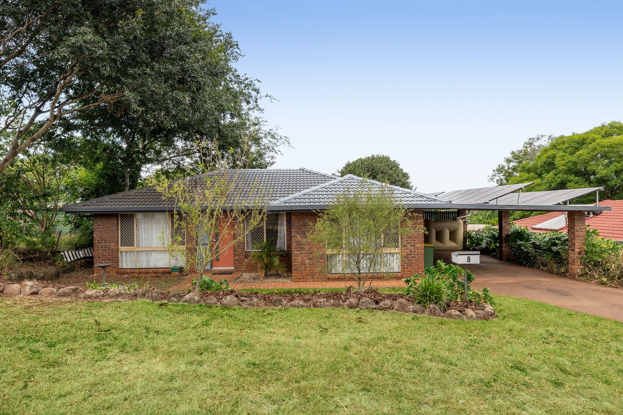 8 Lindemann Court, Wilsonton Heights QLD 4350, Wilsonton Heights - Image 1