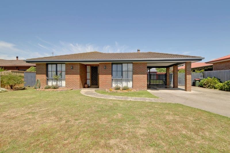 4 Greenfield Drive, Traralgon VIC 3844, Traralgon - Image 1