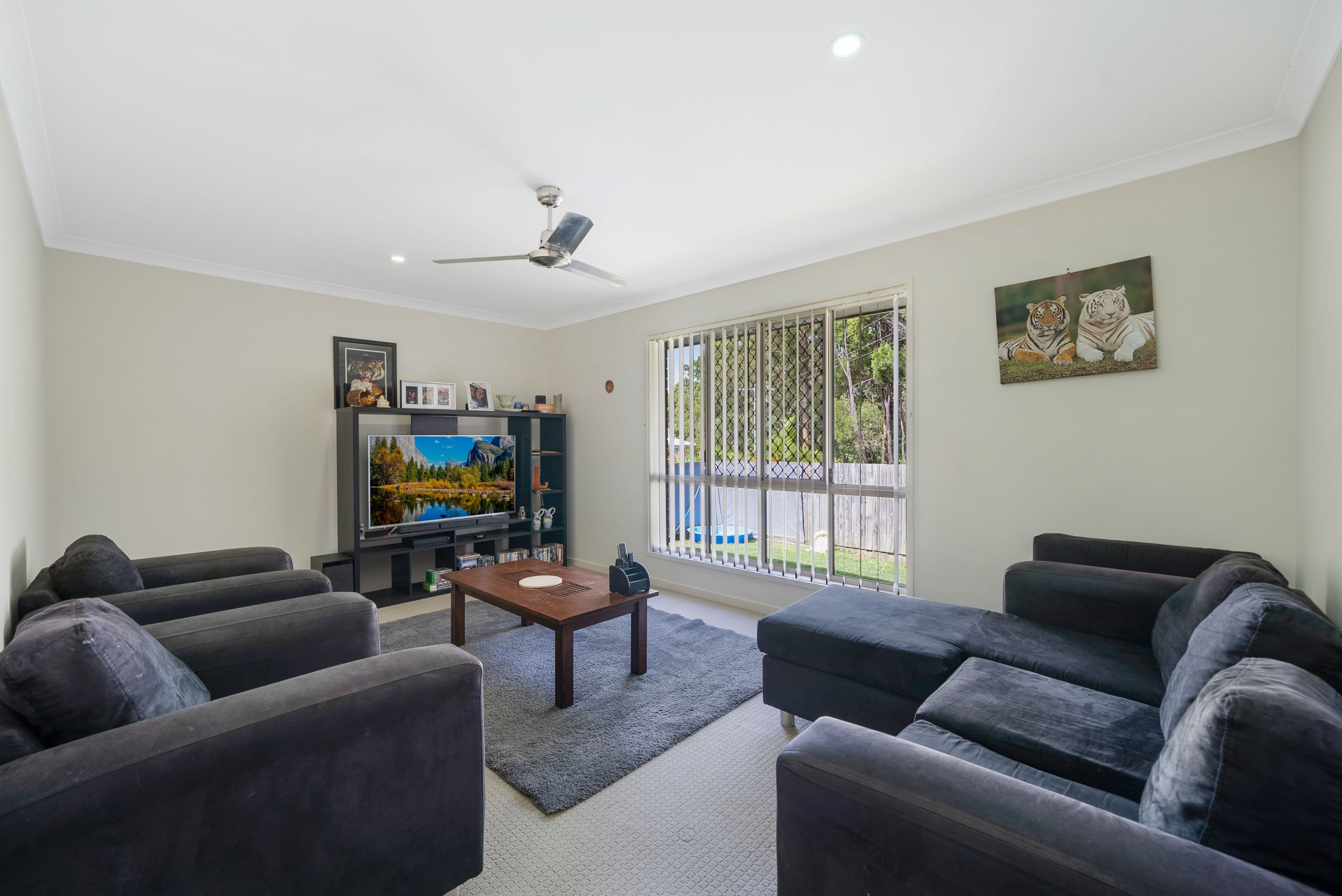 25 Applewood Court, Kallangur QLD 4503, Kallangur - Image 1