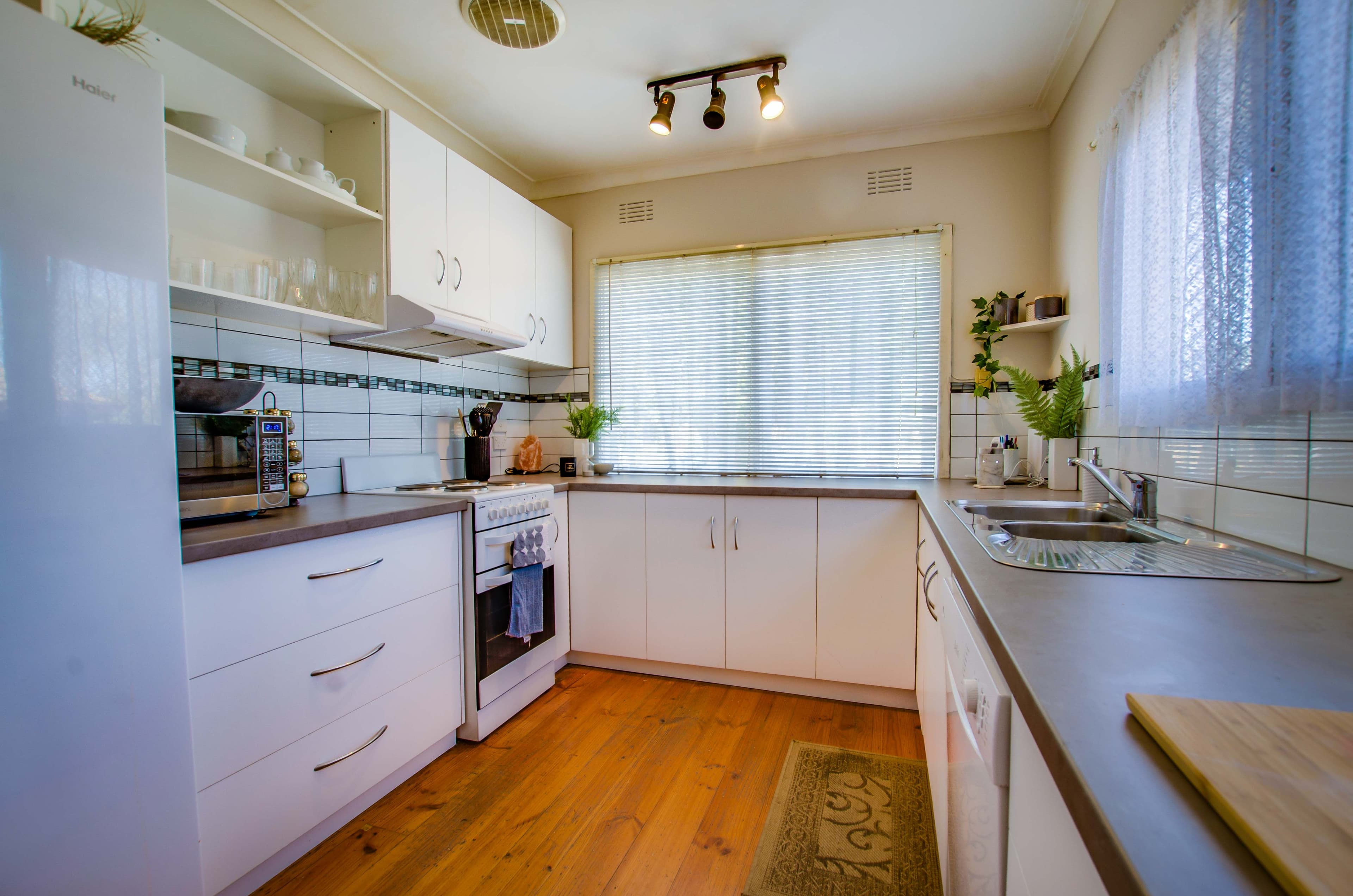 17 Mitchell Street, Echuca VIC 3564, Echuca - Image 1