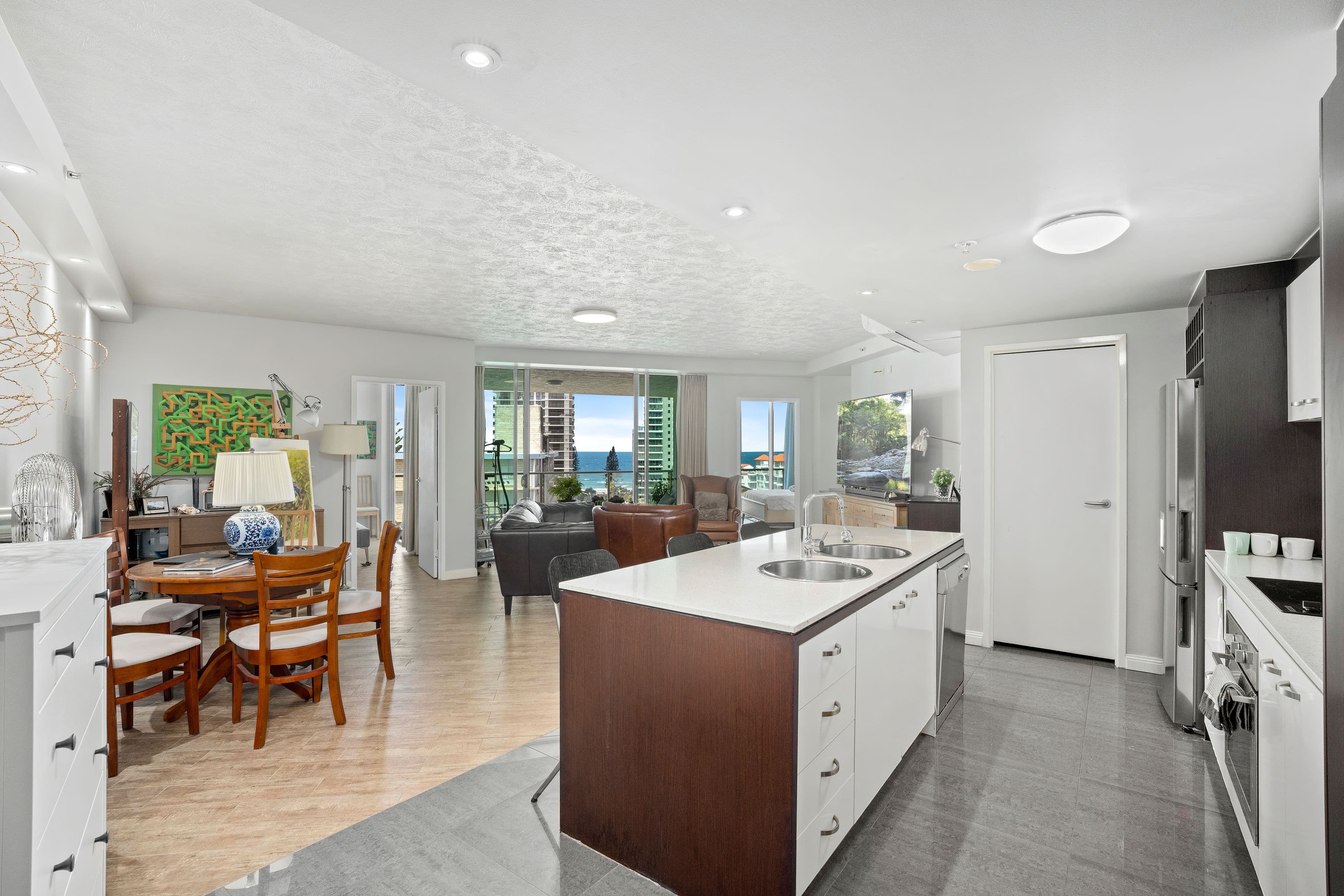 18-20 Fern Street, Surfers Paradise QLD 4217, Surfers Paradise - Image 1