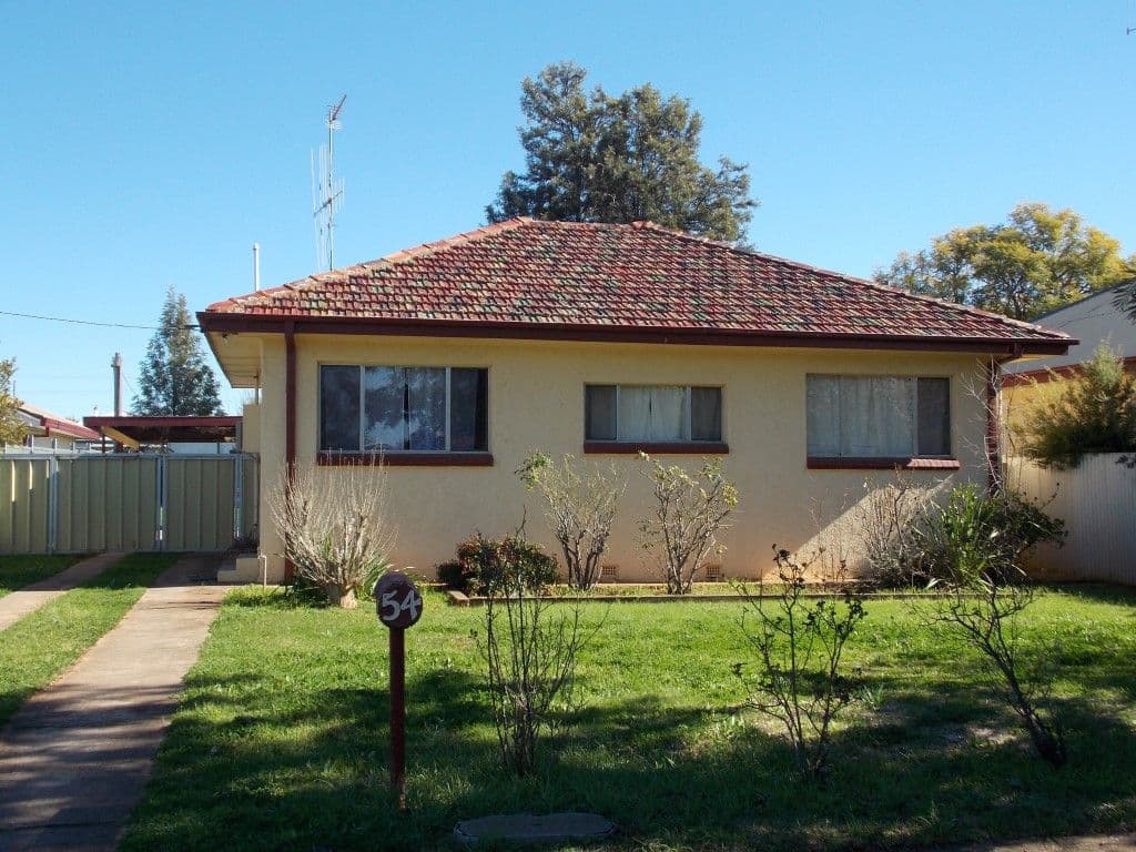 54 Close Street, PARKES NSW 2870, Parkes - Image 1