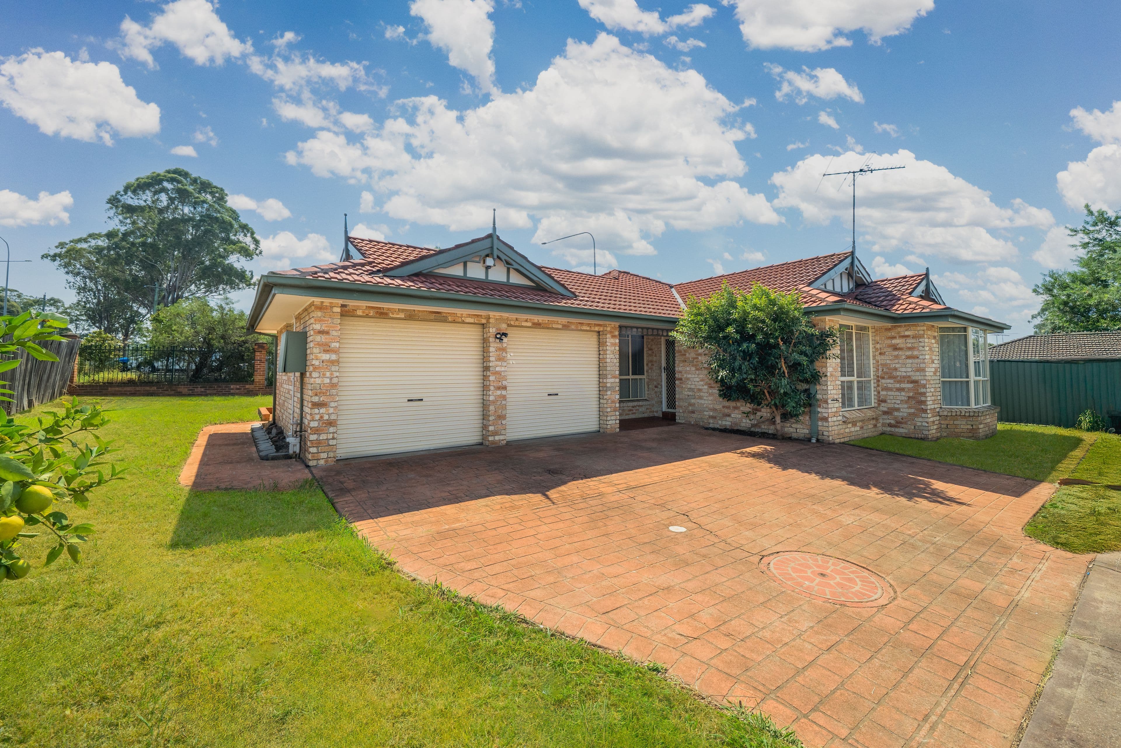 2a Collarenebri Road, Hinchinbrook NSW 2168, Hinchinbrook - Image 1