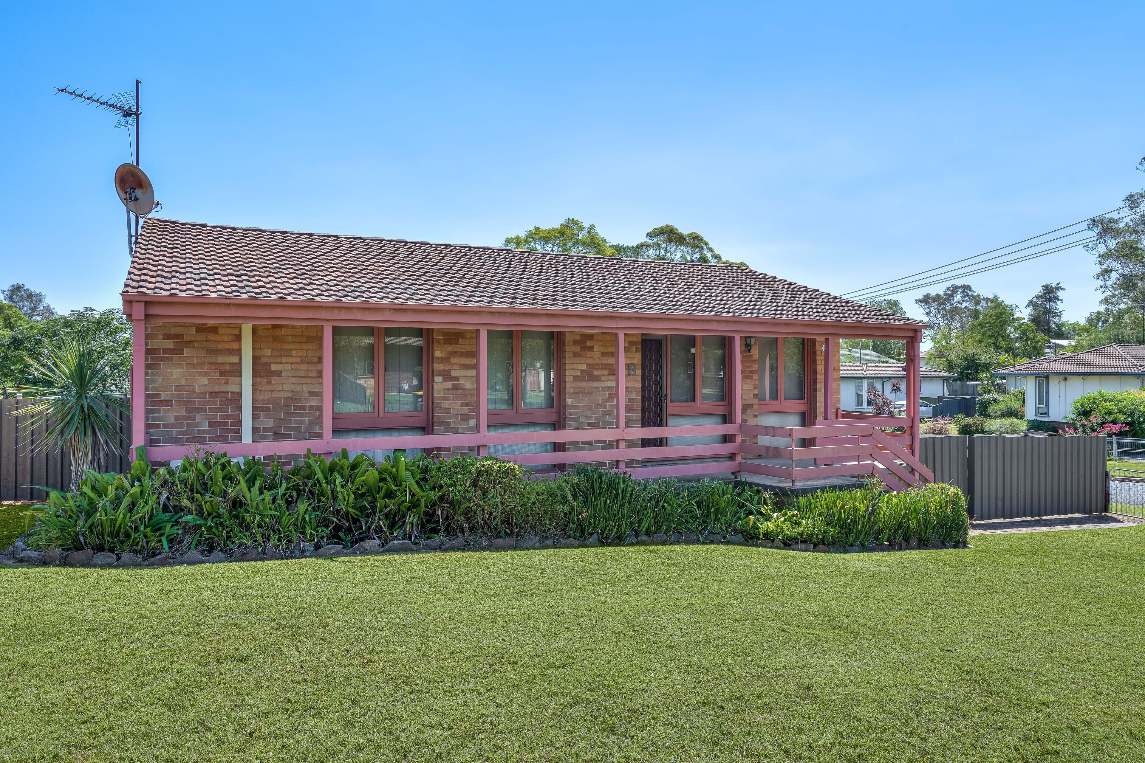 8 Howarth Street, Rutherford NSW 2320, Rutherford - Image 1