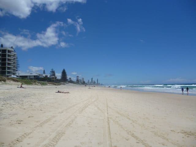2 Heron Avenue, MERMAID BEACH QLD 4218, Mermaid Beach - Image 1