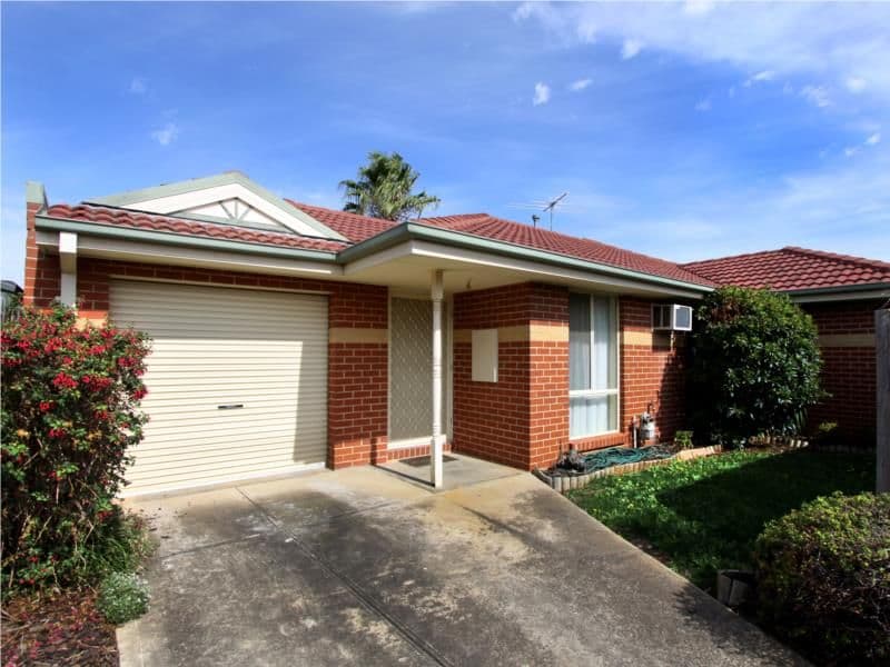 2/10 Strang Street, Hoppers Crossing - Image 1