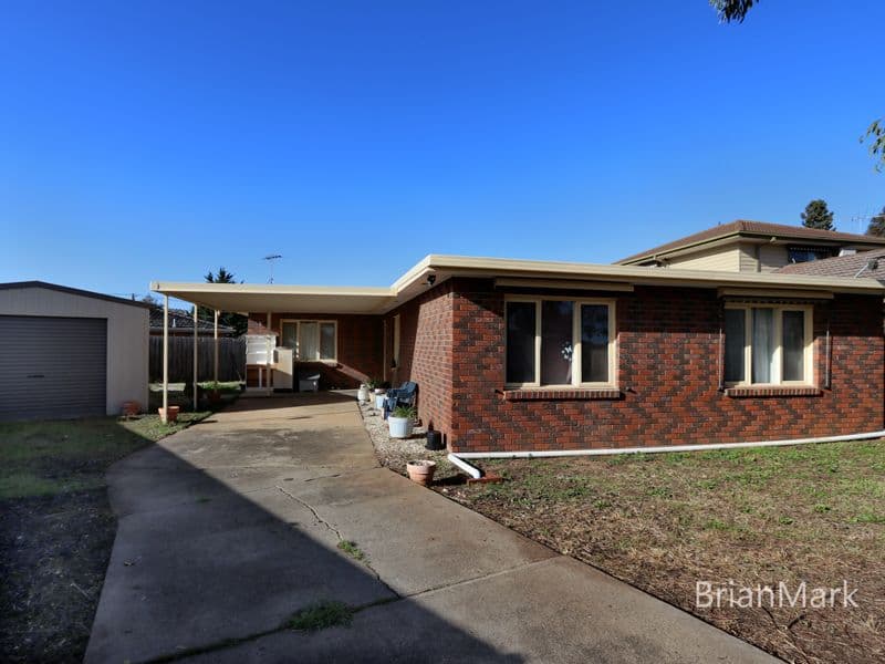 5/62 Balmoral Street, Hoppers Crossing - Image 1