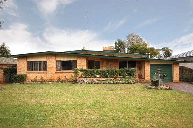 35 Loveday Street, RANGEVILLE QLD 4350, Rangeville - Image 1