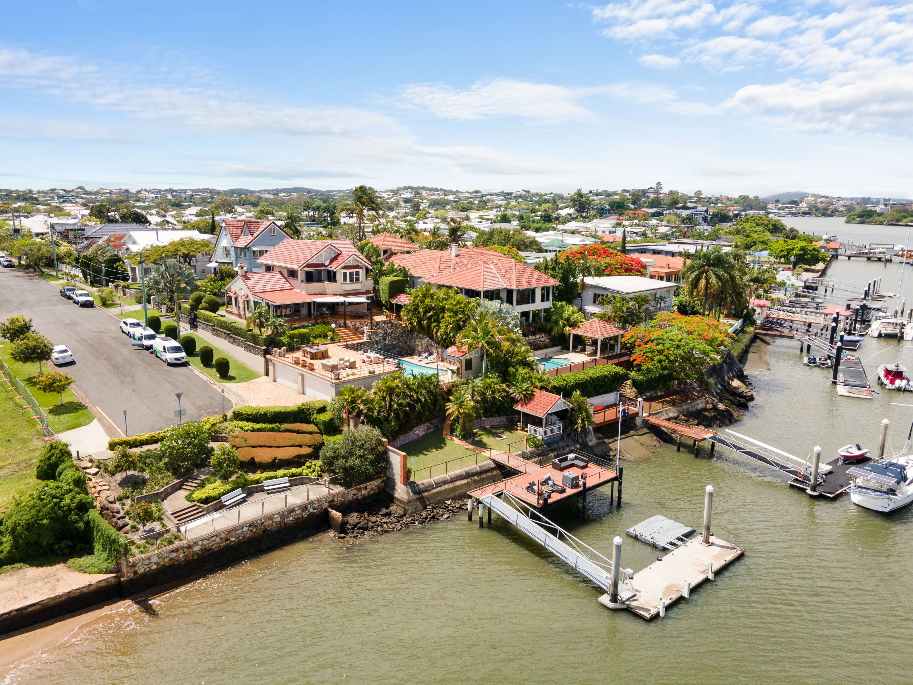 186 Barton Road, Hawthorne QLD 4171, Hawthorne - Image 1