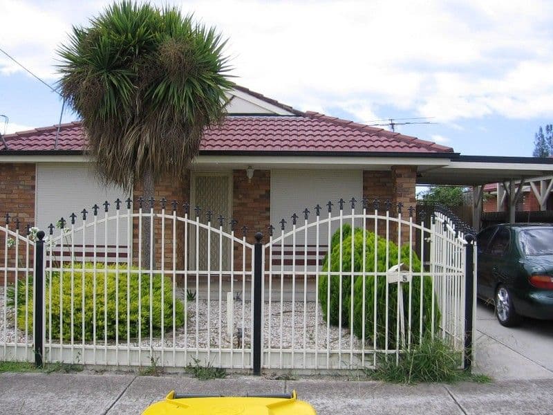 5 Brennan Court, ALTONA MEADOWS VIC 3028, Altona Meadows - Image 1