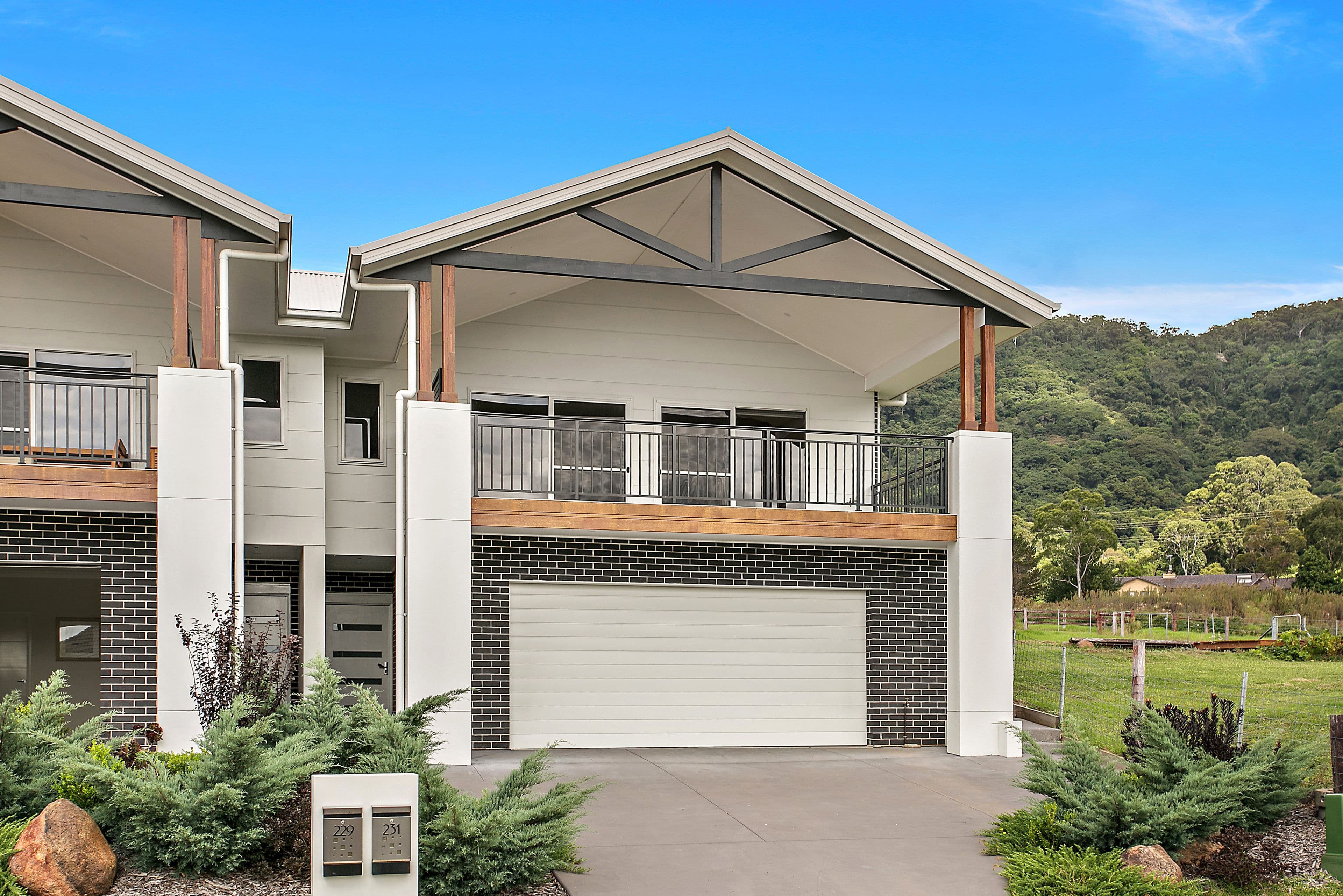 231 Ashburton Drive, Albion Park - Image 1