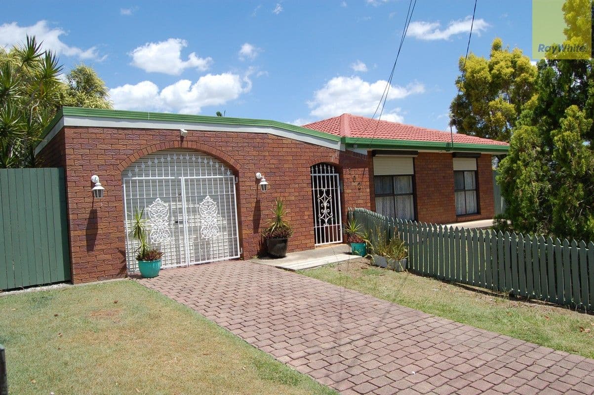 102 Conifer Street, Hillcrest QLD 4118, Hillcrest - Image 1