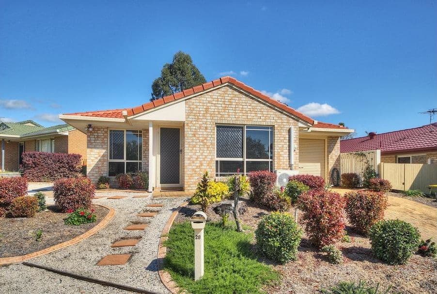 110 Rosenthal Boulevard, Sunbury - Image 1