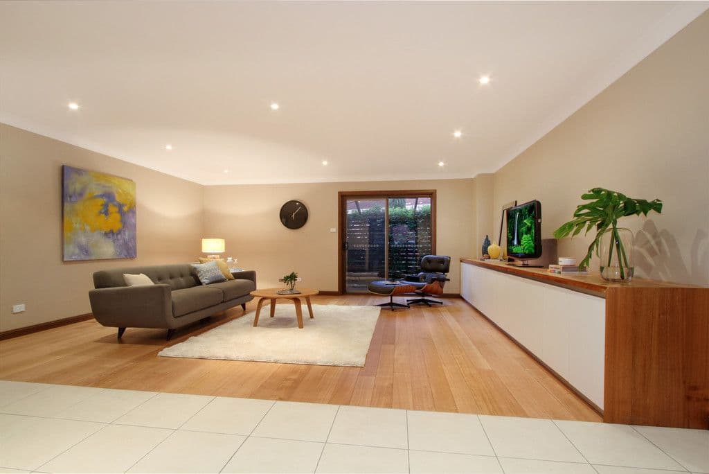 3 Koombala Grove, Cordeaux Heights - Image 1