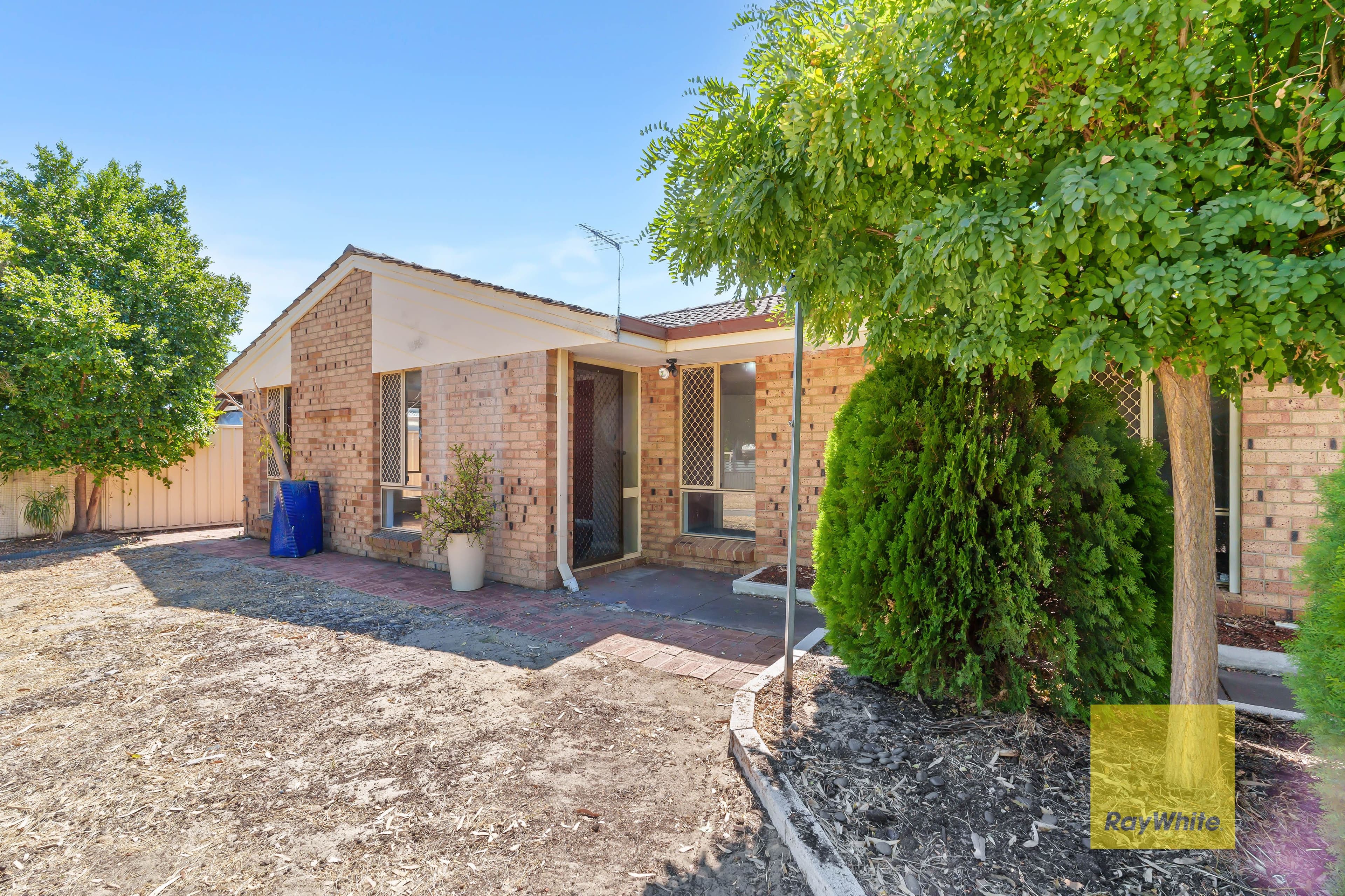 1 Woodbridge Close, Swan View WA 6056, Swan View - Image 1