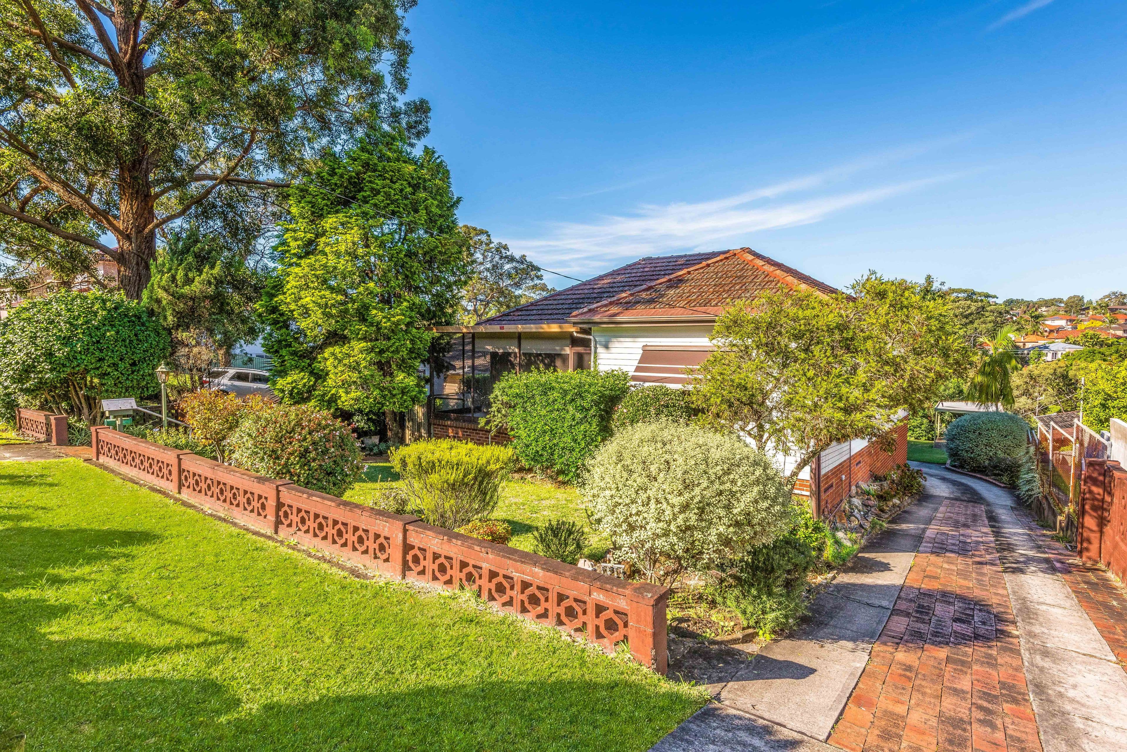 22 Champion Road, Tennyson Point - Image 1