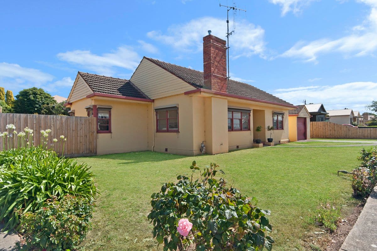 1 Wallace Avenue, Warrnambool VIC 3280, Warrnambool - Image 1