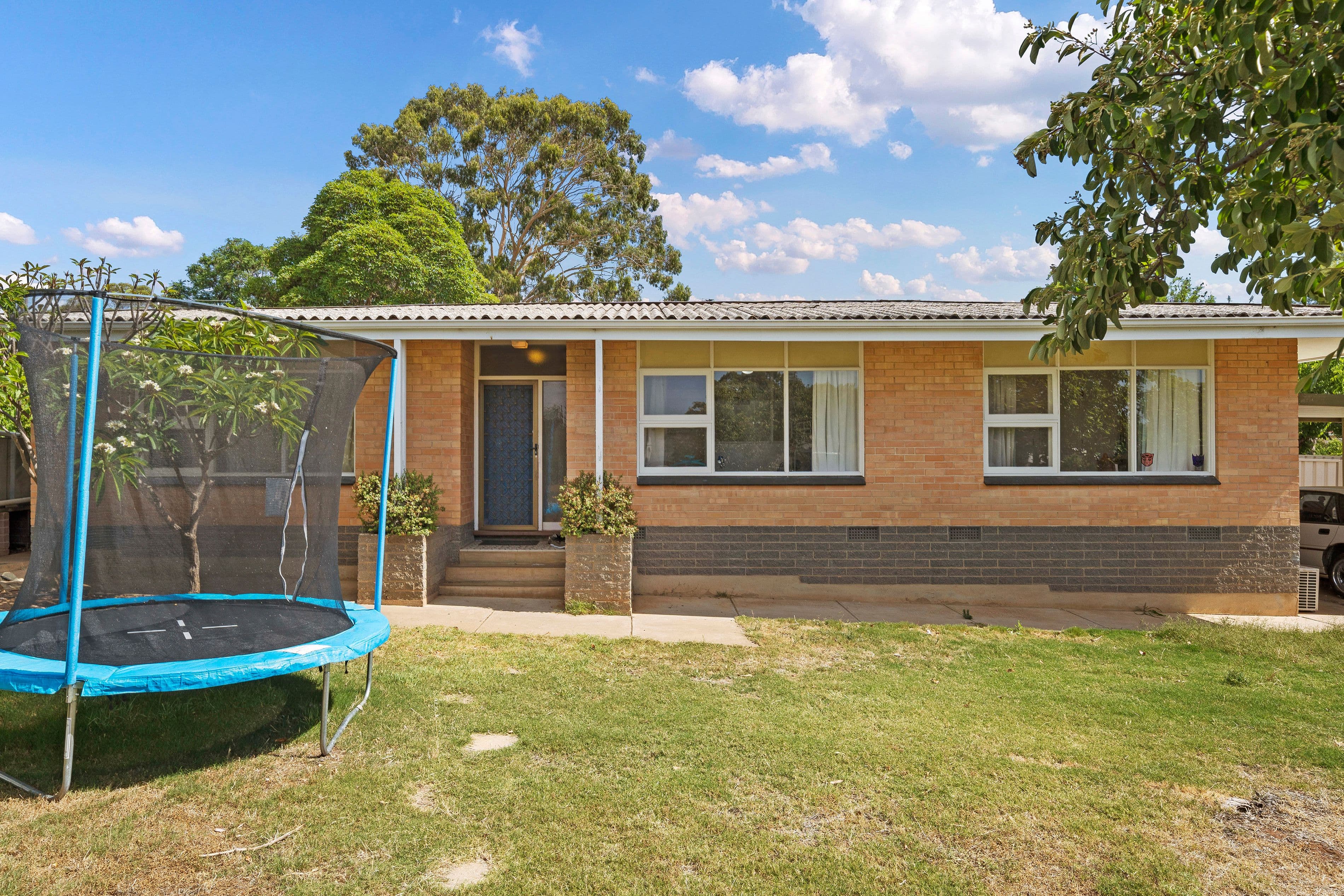 27 Williamson Road, Para Hills SA 5096, Para Hills - Image 1