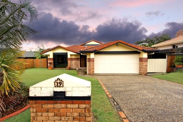 19 Orchna Street, BURLEIGH HEADS QLD 4220, Burleigh Heads - Image 1