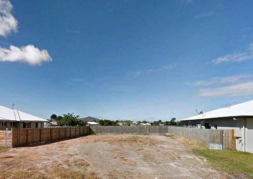 21 Malibu Parade, Mount Louisa QLD 4814, Mount Louisa - Image 1