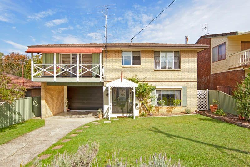 16 Anglers Drive, BATEAU BAY NSW 2261, Bateau Bay - Image 1