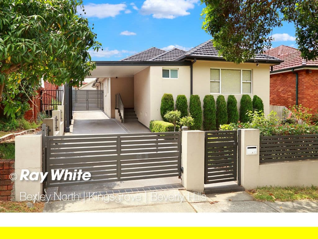 10 Doonkuna Street, Beverly Hills - Image 1