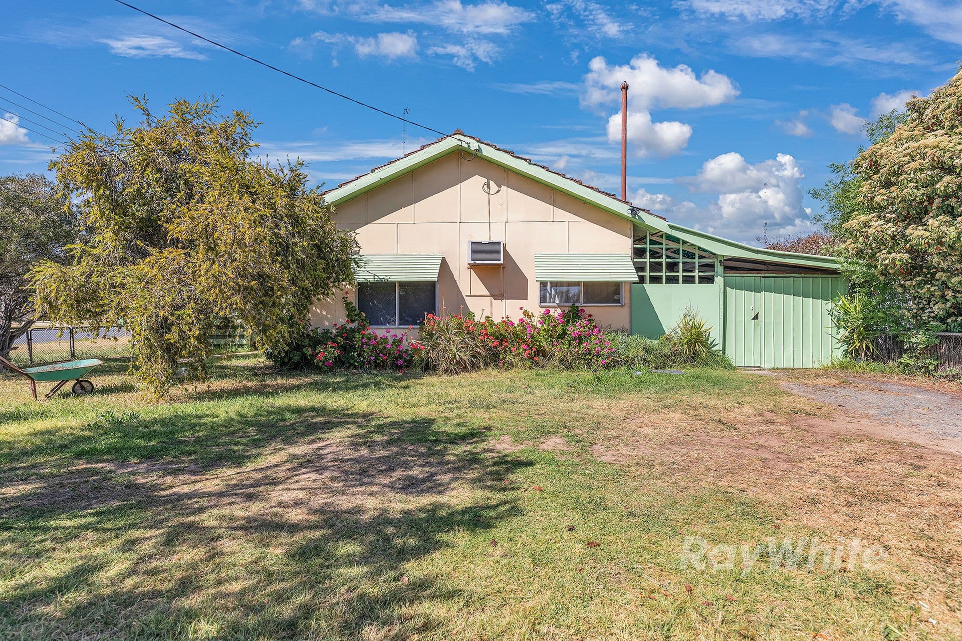 41 McKinlay Street, Echuca VIC 3564, Echuca - Image 1