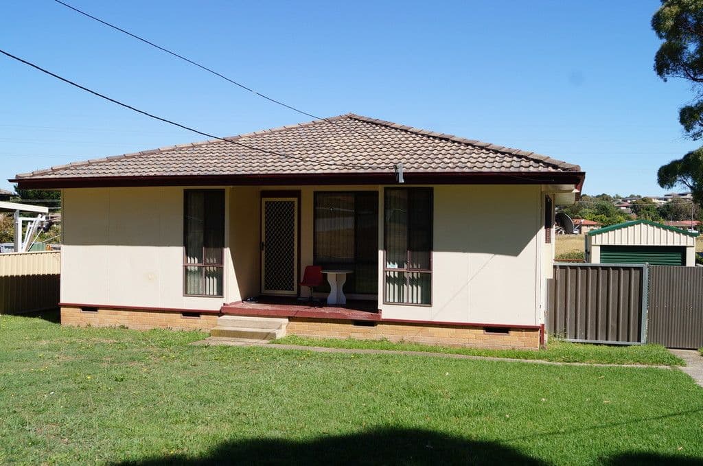 157 Spring Street, Orange - Image 1