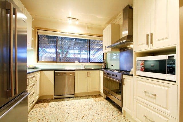 29 Arundel Avenue, RESERVOIR VIC 3073, Reservoir - Image 1
