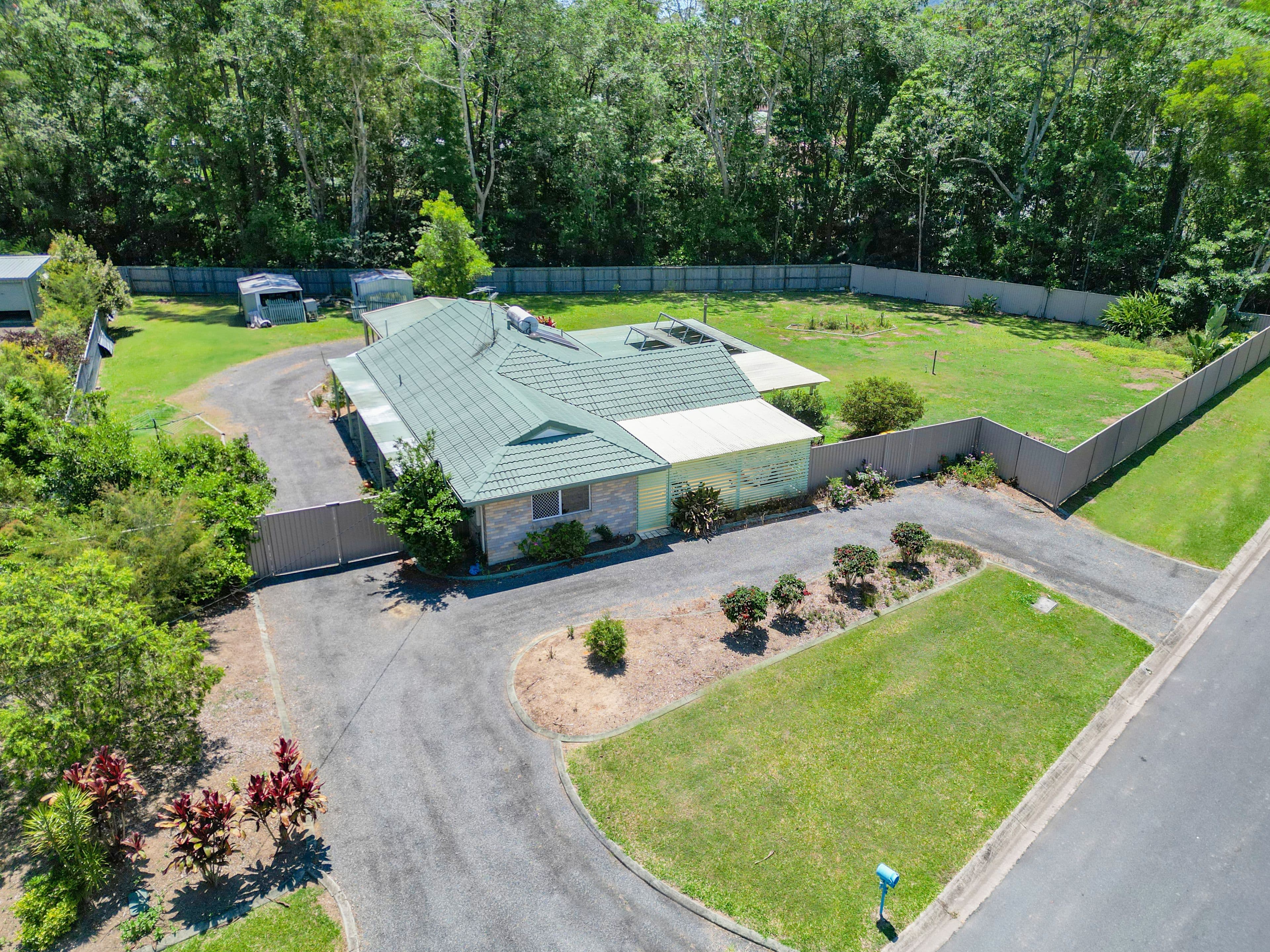 10 Einsleigh Court, Beerwah QLD 4519, Beerwah - Image 1